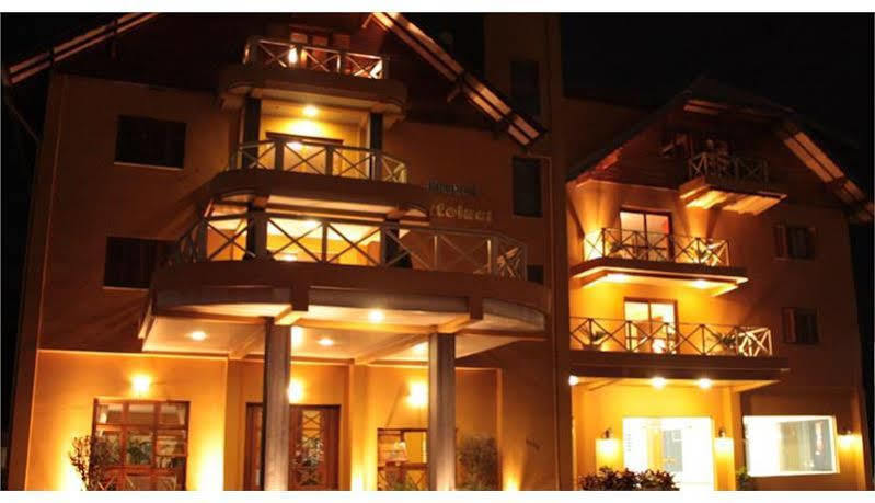 Hotel Bertoluci Gramado Extérieur photo